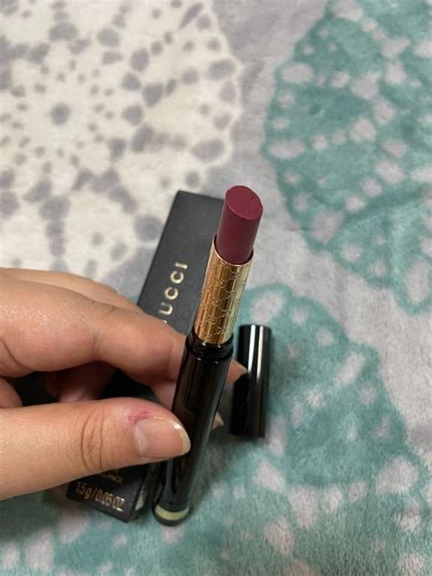 gucci high shine lipstick in 060 heartbreak|Gucci matte lipstick reviews.